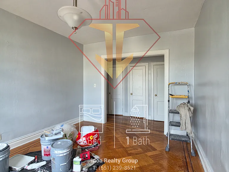 928-930 Avenue CB1 — Photo 10