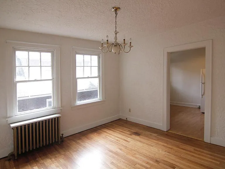 8001 Saint Lawrence Ave — Photo 4