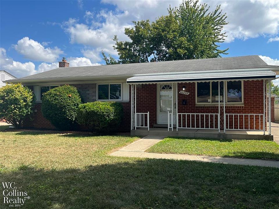 1st image of 40252 Hamilton Dr
