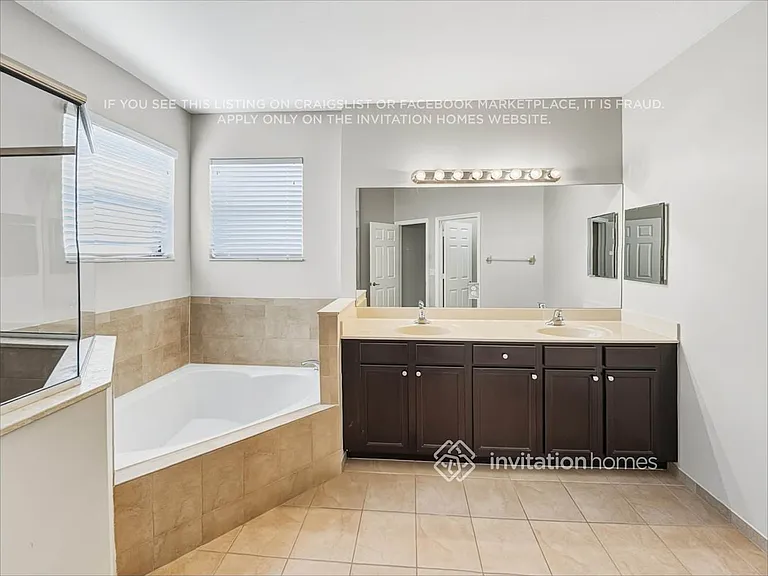 23391 SW 118th Ave — Photo 12