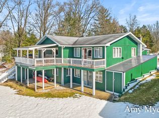 7367 S 108th Ave, Rothbury, MI 49452