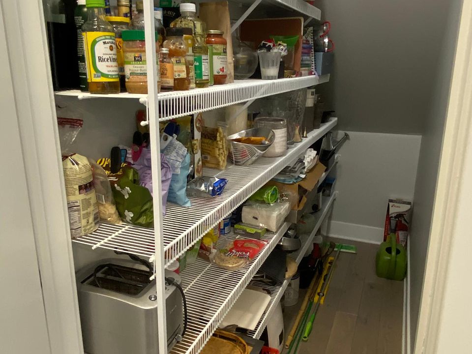 Walk In Kitchen Pantry