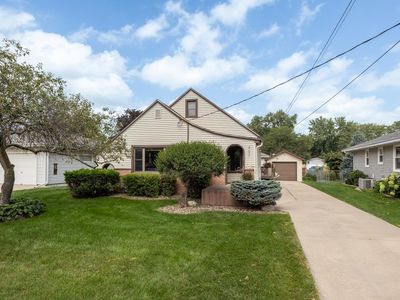 407 14th St NE, Rochester, MN, 55906