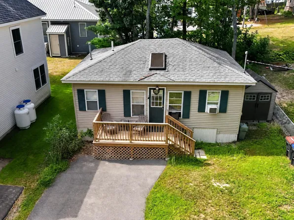 4 Ivy Avenue, Old Orchard Beach, ME 04064
