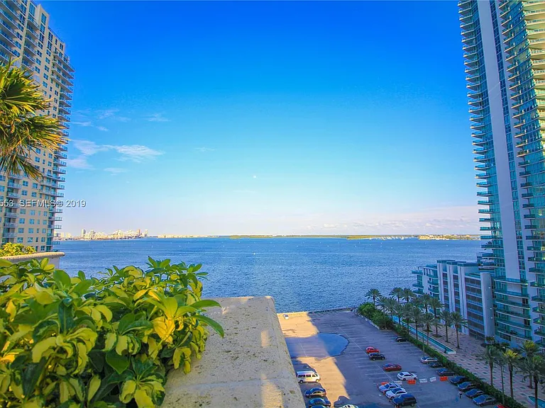 1200 Brickell Bay Dr #19 — Photo 1