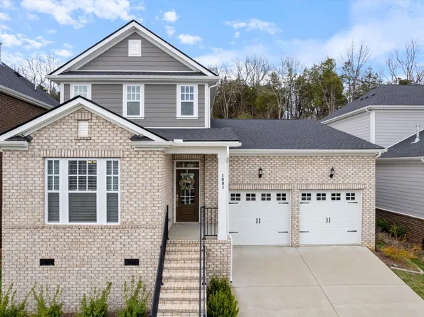 1081 Pebble Run Rd, Hendersonville, TN 37075