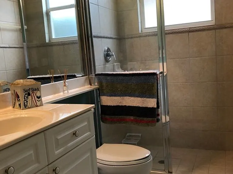 14780 Glen Eden Dr — Photo 24