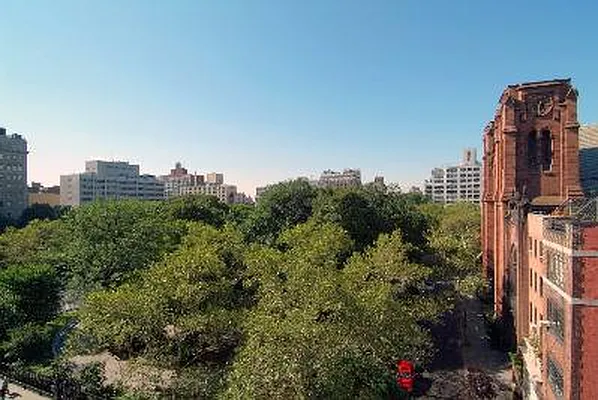 Sold by Corcoran | media 10