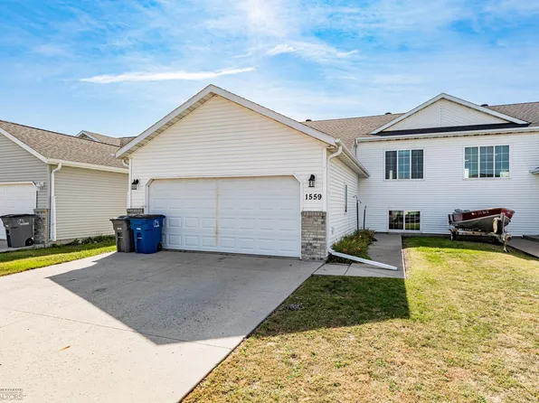 1559 34th Ave S, Moorhead, MN 56560