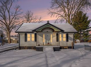 123 Oakside Ave, Mishawaka, IN 46544