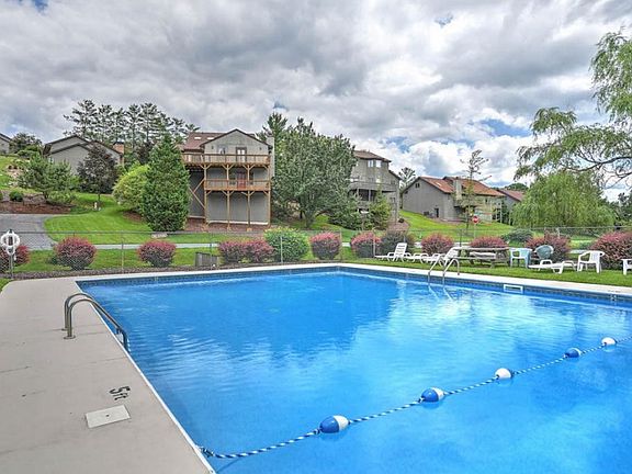 4th image of 108 Willowbrook Dr Unit 108