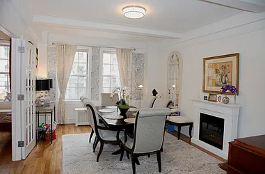 Rented by Rita S Citrin, LREB