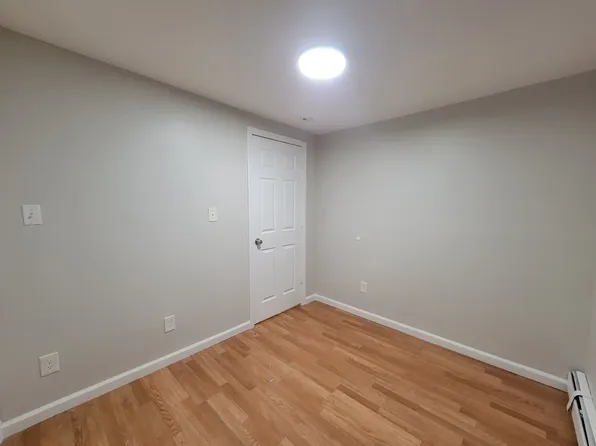 124 Central Ave #3, Waterbury, CT 06702