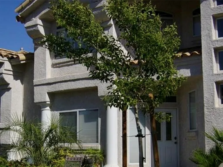 647 Florence Dr #- — Photo 22