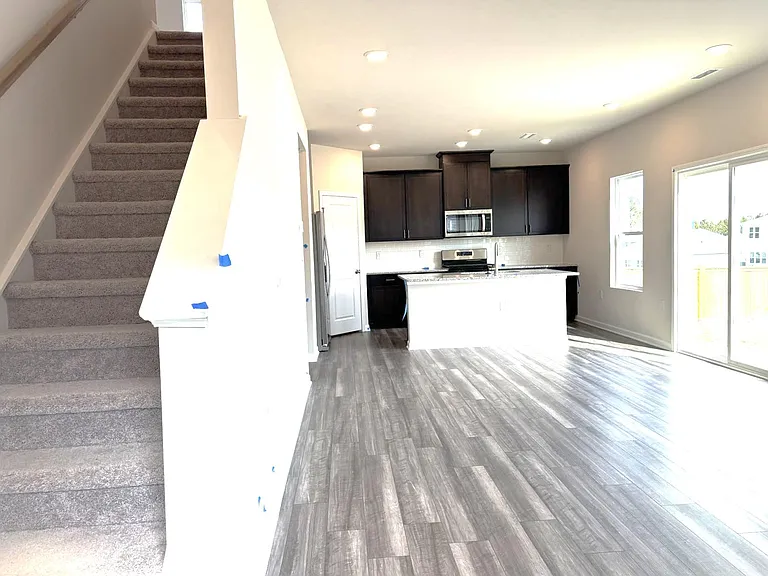 932 Crow Branch Dr — Photo 13