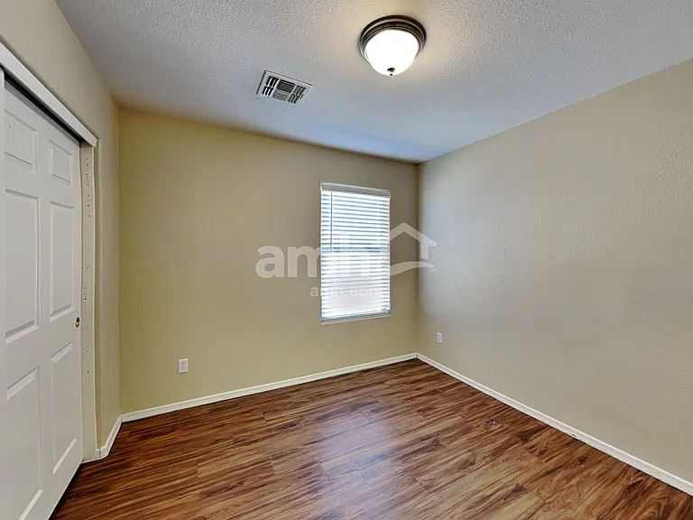 25788 W Nancy Ln — Photo 21