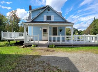 1412 N Derby Rd, Newport, VT 05855