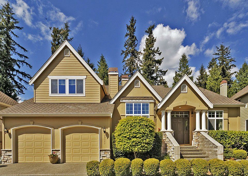 1st image of 20582 NE 33rd Ct