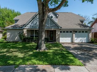 10439 Antrim Ln, La Porte, TX 77571