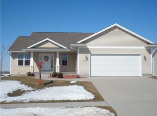 6180 Prairie Ridge Ave, Marion, IA 52302