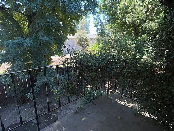 5th image of 300-339 N Westfield St #314