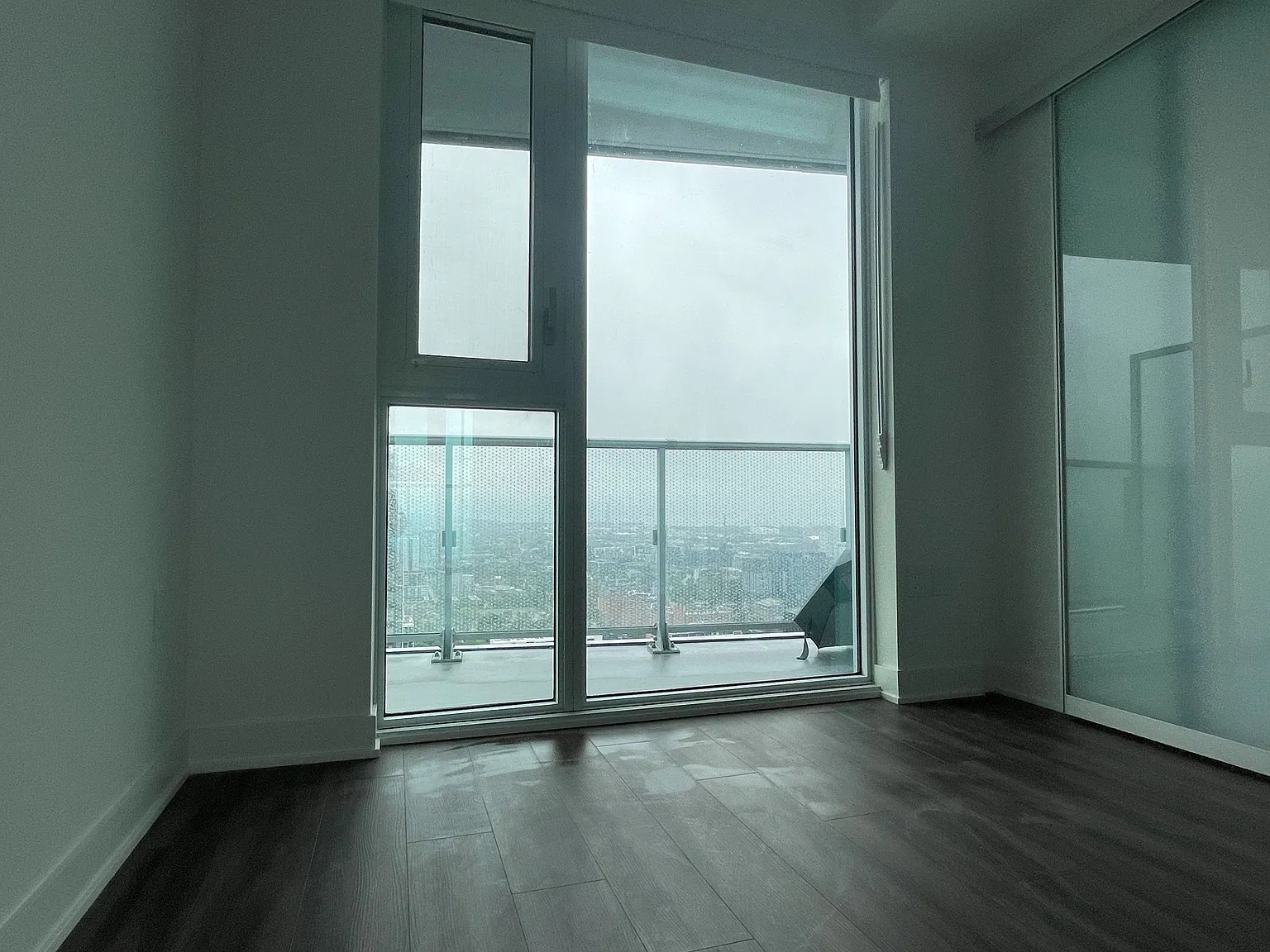 1 bed, $2,100 — Photo 4