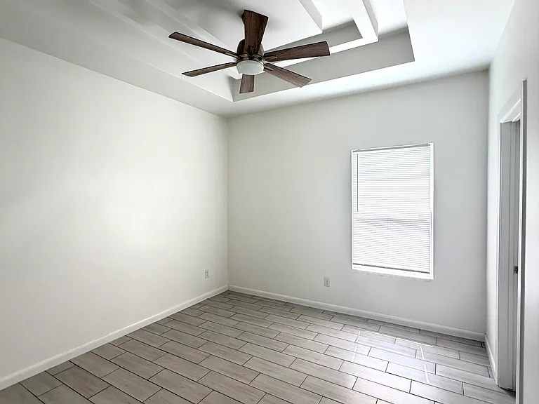 1625 W Marlin St #2 — Photo 8
