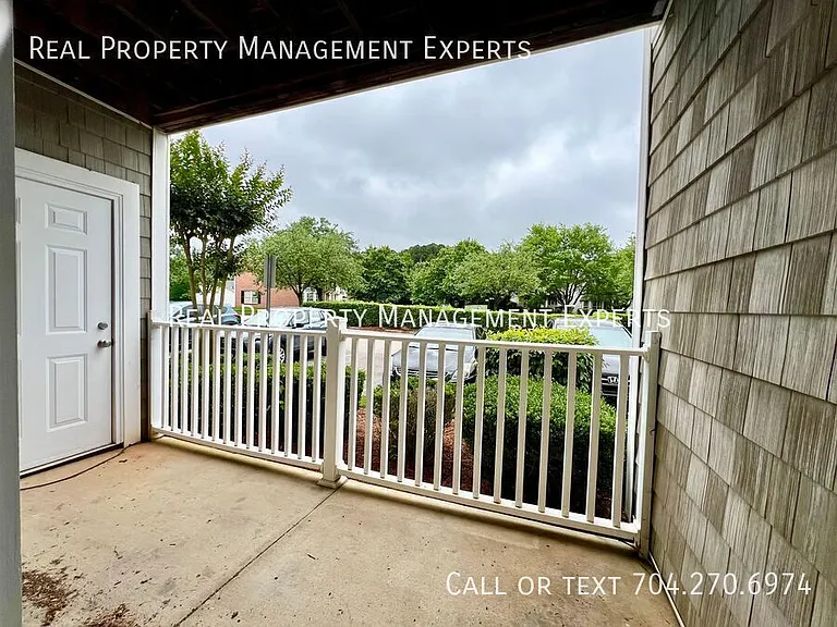 18711 Ruffner Dr #1A — Photo 12