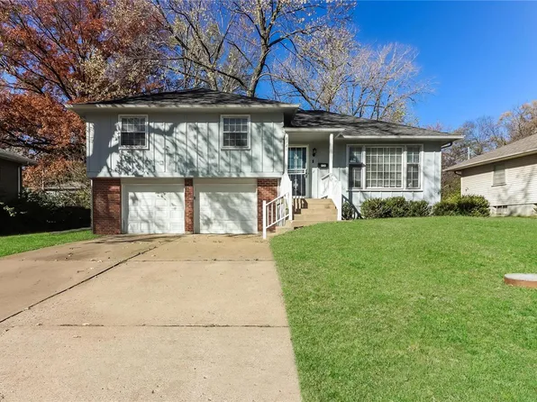 8720 E 110th Ter, Kansas City, MO 64134