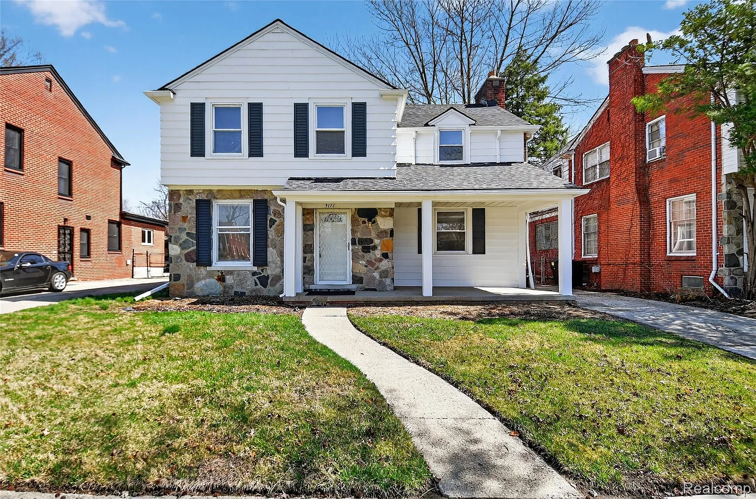 9171 W Outer Dr photo 1