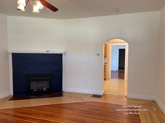 5th image of 143 4th Ave NW APT A