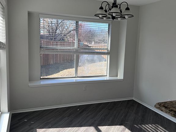 3rd image of 2209 Creek Royal Dr