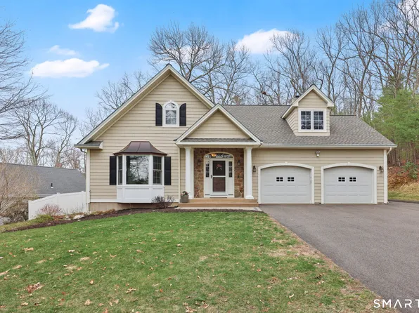 21 Crystal Ridge Drive, Ellington, CT 06029