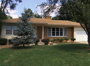 706 Breen Dr, Champaign, IL 61820