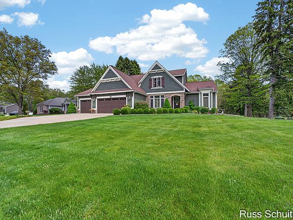 5th image of 3924 Harbor Breeze Dr