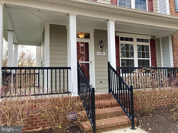3rd image of 300 Dixon St Unit 408