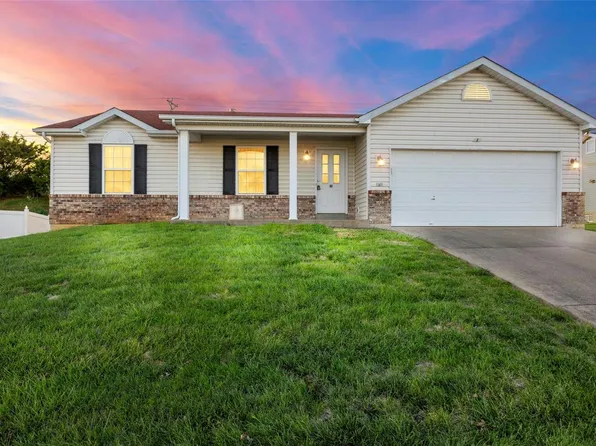 131 Glen Forest Dr, Troy, MO 63379