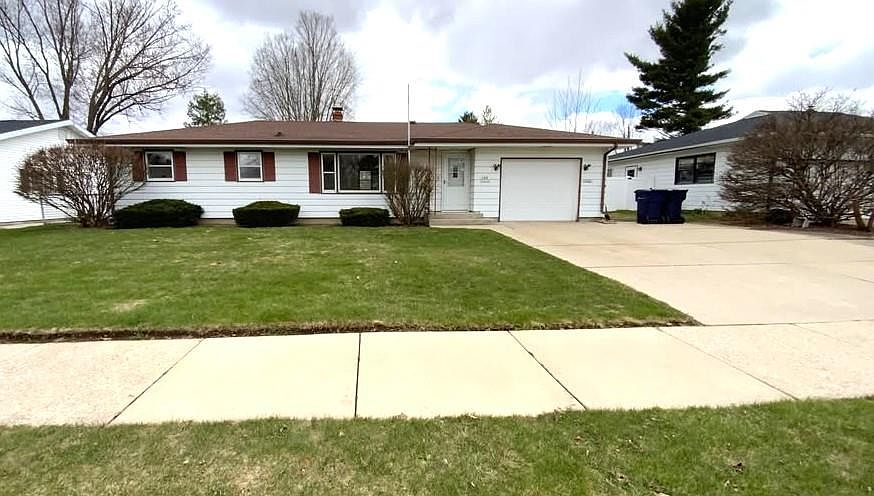 1st image of 1811 N Concord Dr