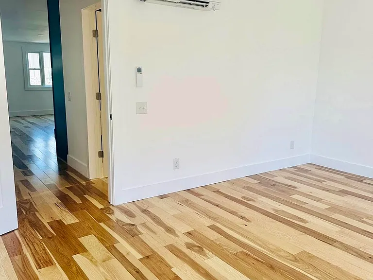 412 Main St #3 — Photo 13