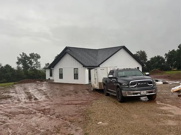 1410 Madison St #528, Fredericktown, MO 63645
