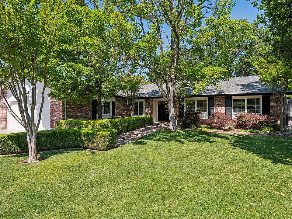 49 Don Timoteo Ct