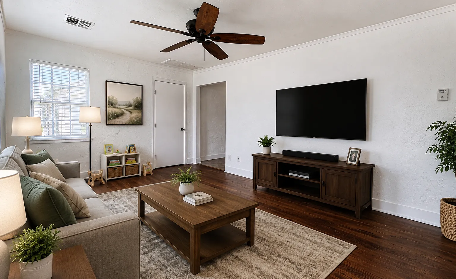 1111 Jet Dr - 1 — Photo 2