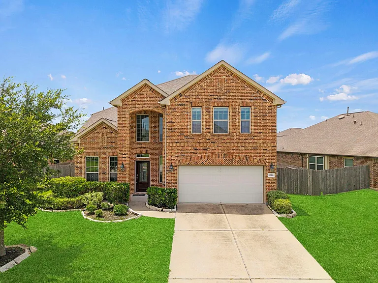 8026 Caden Mills Ln — Photo 9