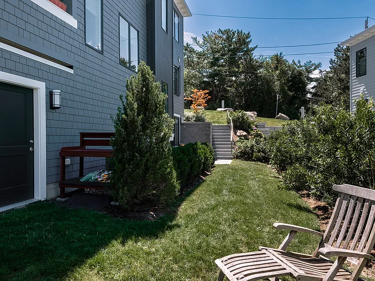 41 Cliff Rd #A — Photo 15