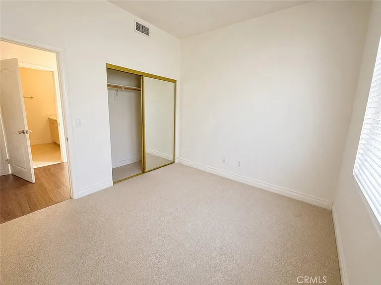 917 S New Hampshire Ave #315 — Photo 7