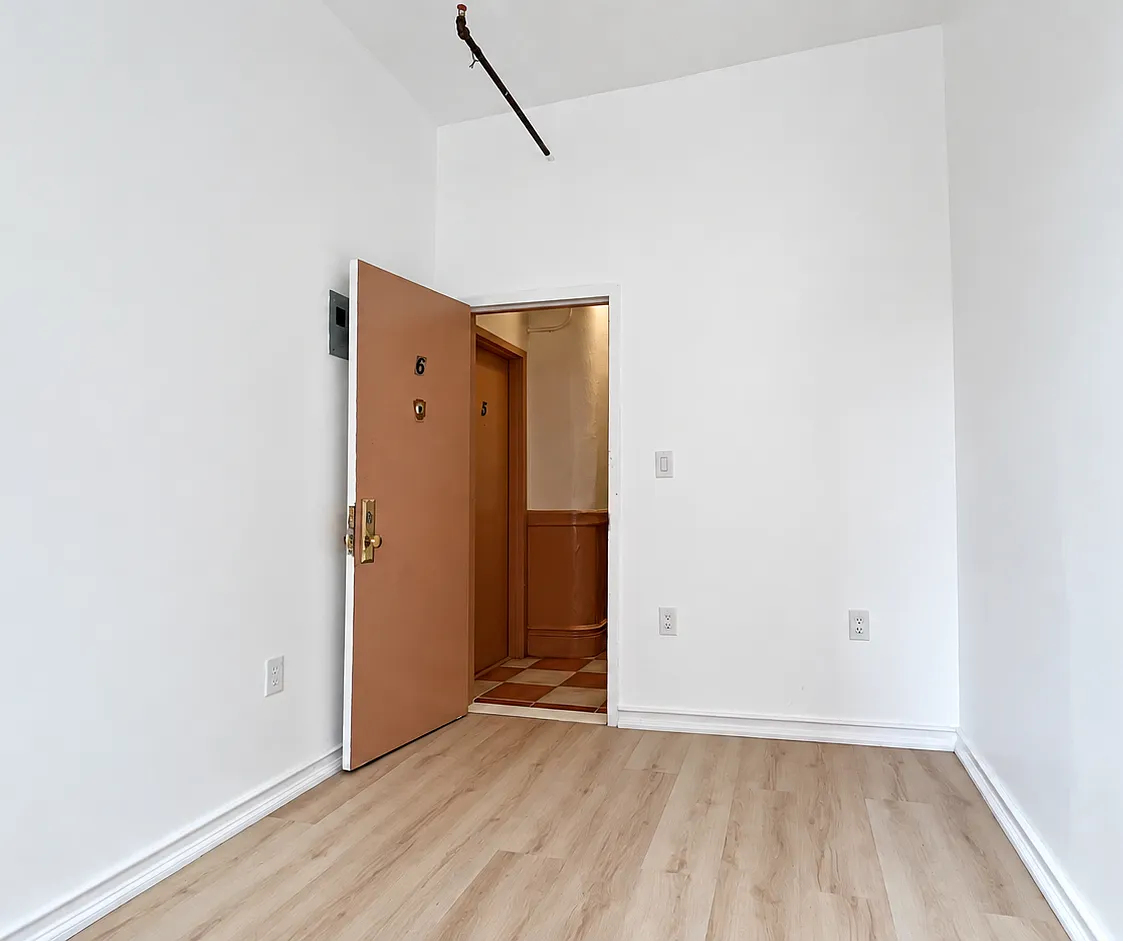 145 Franklin Street — Photo 3