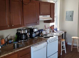 221 Hanover St #15, Boston, MA 02113