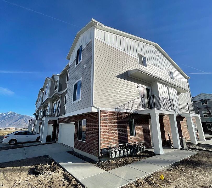 1st image of 4223 W Coral Pink Ct