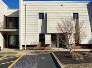 304 Downing Ct #308D, Mount Holly, NJ 08060