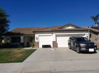 6407 Erica Ct, Corona, CA 92880